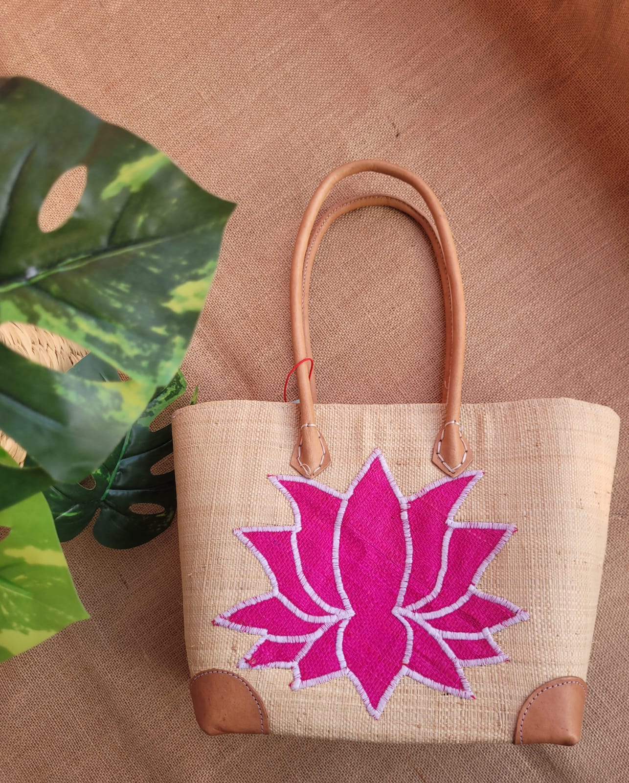 palm-poetry-beach-bag-medium