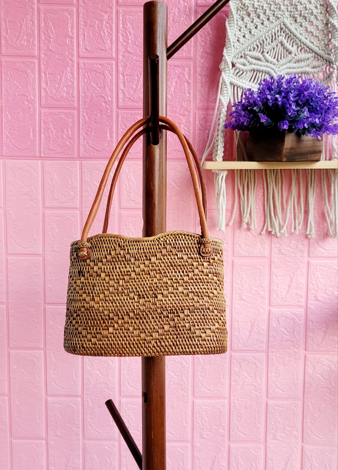 island-weave-beach-bag